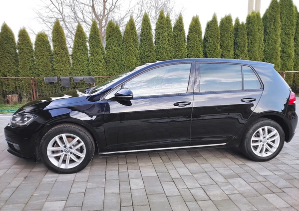 Volkswagen Golf cena 77900 przebieg: 67960, rok produkcji 2019 z Suchedniów małe 436